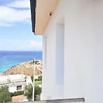 Sea & View بيت ضيافة 3*