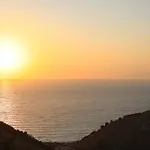 بيت ضيافة Sea & View 3*
