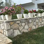 Sea & View بيت ضيافة 3*