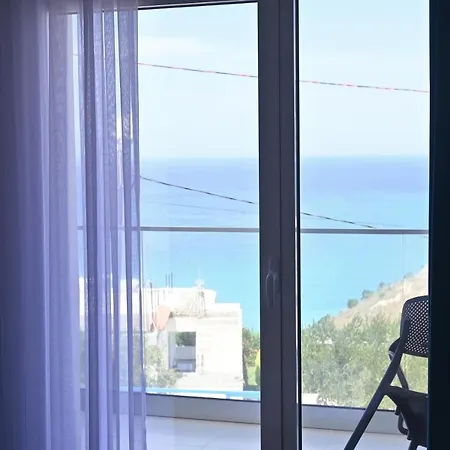 Pensión Sea & View Ksamil